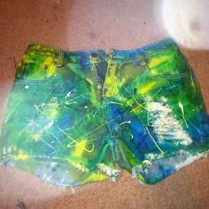 Graffiti, Distressed denim Shorts